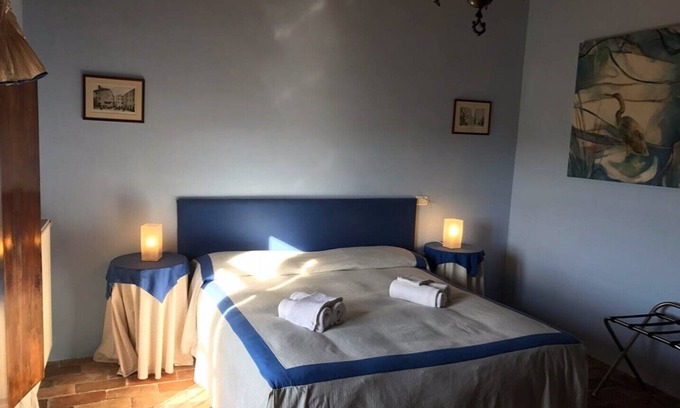 Vitorchiano Apartment | Villa Arzilla - TULIP ROOM