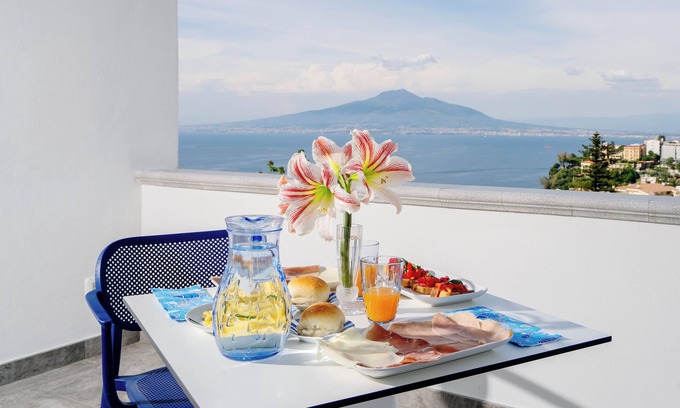 Seiano Apartment | Villa Azzurra