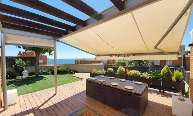 Montgat Villa | Villa "Beach Barcelona" with Sea View, Pool & Wi-Fi