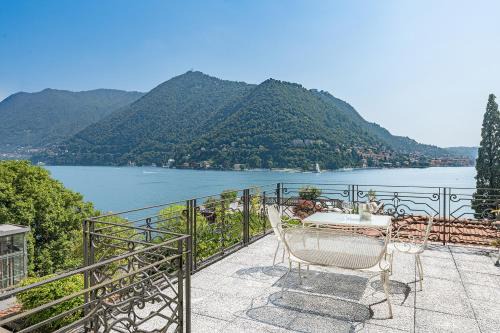 Como Villa | Villa Belvedere by Comorooms