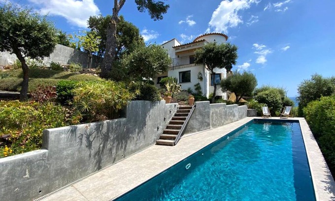 Calella de Palafrugell Villa | Villa "Between sky and sea"