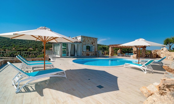 Porto Ottiolu Villa | Villa Bianca mit Pool Privatgrundstück 1800m2