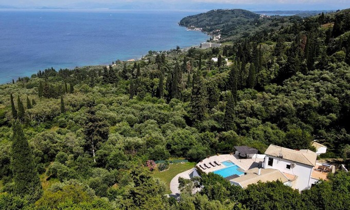 Agia Pelagia Chlomou Villa | Villa Boukari