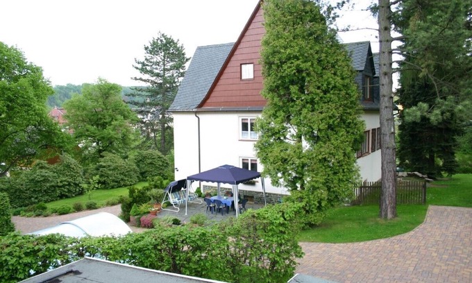Pockau-Lengefeld Condo | Villa by the park, heated pool, parking place, many possibilities for excursions