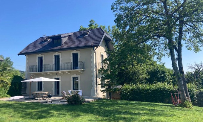 Charvonnex House | Villa Côte des Vignes I Annecy 15' x Genève 30'
