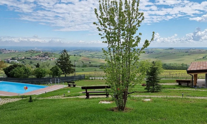 Torrone Villa | Villa 'Casa Vacanze Elios B' with Mountain View, Wi-Fi and Air Conditioning