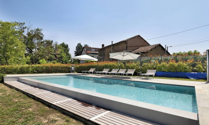 Fontanile Villa | Villa 'Ca' D'Ros Pool and Sauna' with Mountain View, Private Pool and Wi-Fi