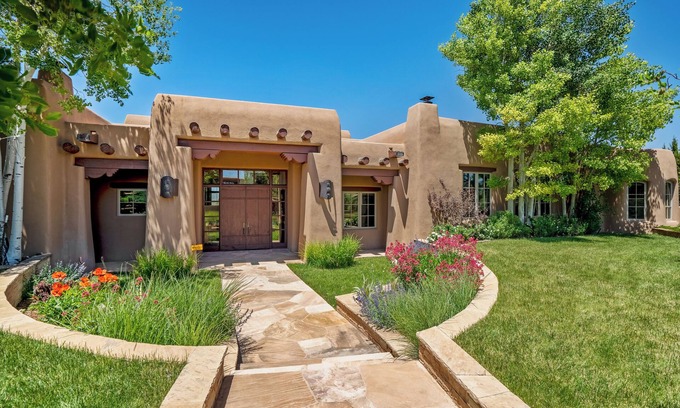 Las Campanas House | Villa Campanas | Luxury Home with Mountain Views