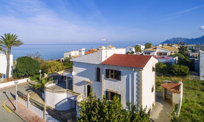 Urbanizacion S'Estanyol Villa | Villa Can Auba