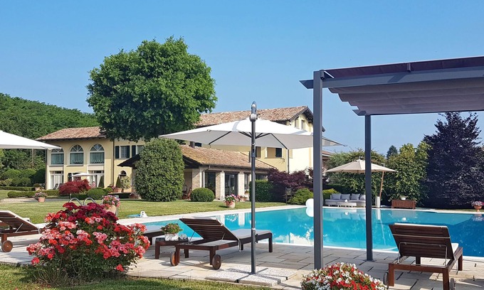 Alliere House | Villa Carlotta by Interhome