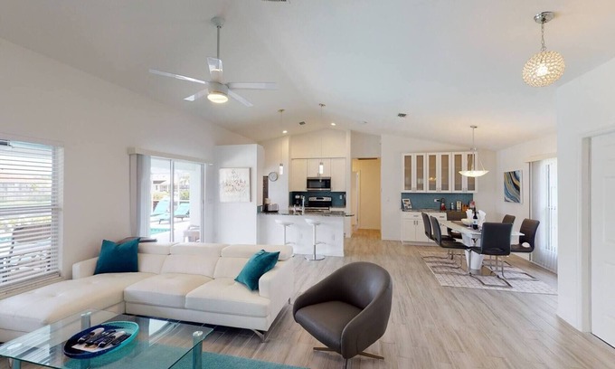 Pelican Ski Chalet | Villa Chez Nous