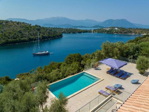 Meganisi Villa | Villa Chriselia - 3 Bedrooms With Sea Access