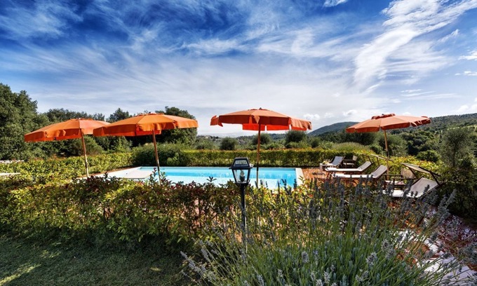 Trequanda Villa | Villa Colombini by MMega