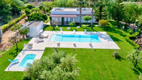 Specchiolla Villa | Villa con Piscina e Jacuzzi privata - 3 minuti dal mare