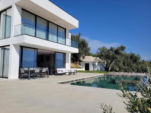 Rade Villa | Villa Cubi