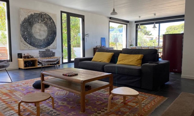 Montredon House | Villa D'architecte, 3min de la Plage, Adossée au Parc des Calanques