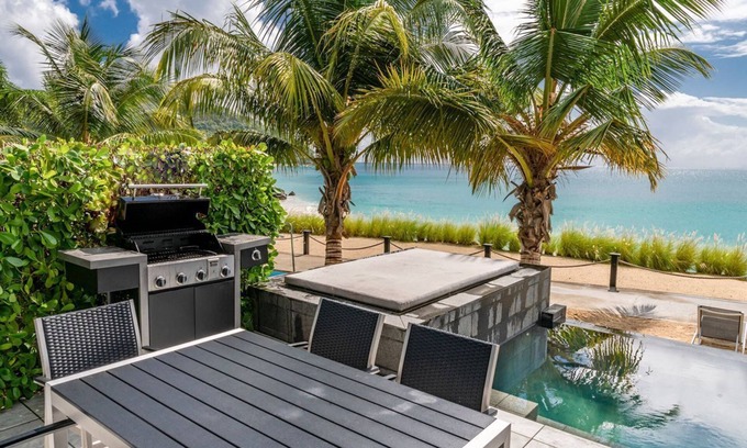 Fryes Beach Resort | Villa Delphin - Three Bedroom Resort, Sleeps 6
