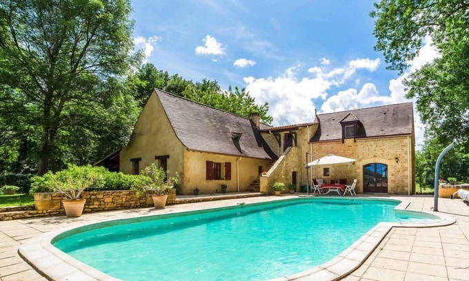 Tremolat Villa | Villa Des Arbres - Five Bedroom Villa, Sleeps 10