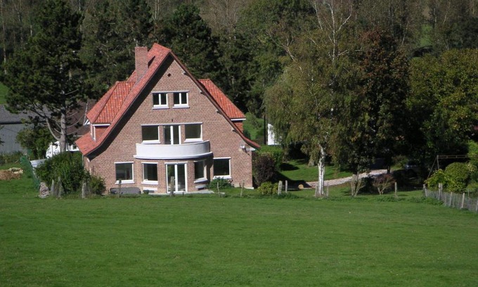 Loison-sur-Crequoise Villa | Villa des Groseilliers Spa Practice golf moutons