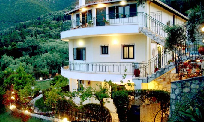 Spanokhorion Apartment | Villa Diana