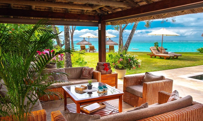 Belle Mare Villa | VILLA DODOLODGE - WATERFRONT, DIRECT BEACH ACCESS