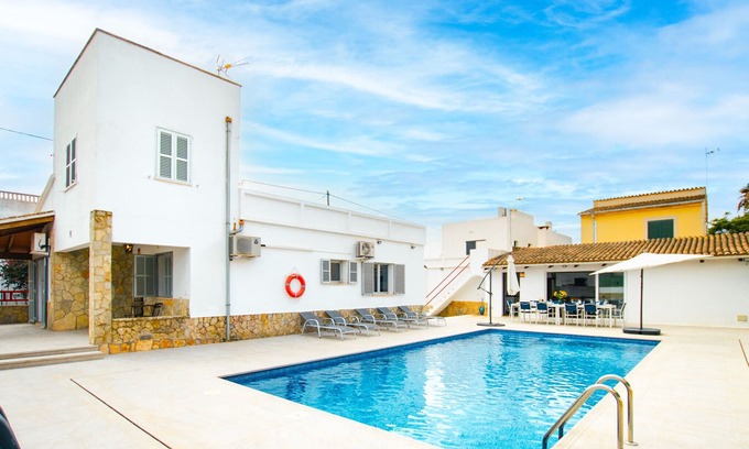 Sa Rapita Villa | Villa Dolphin with a private pool 300meters from the sea