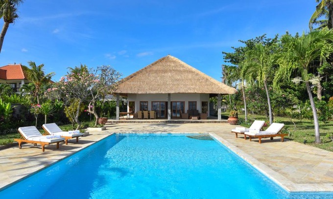 Banjartegehe Villa | Villa Duyung