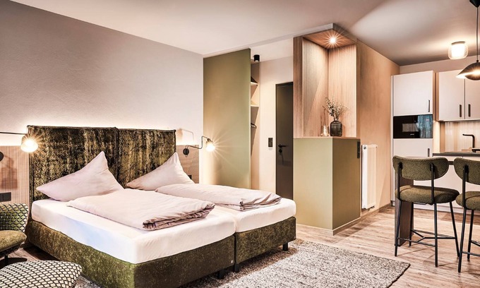 Stryck Apartment | Villa Edelweiss de luxe STUDIO incl. Wellness/Spa and MeineCard+
