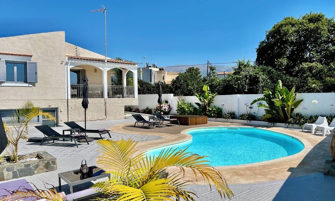 Alikianos Villa | Villa Elena | Private Villa in the heart of nature