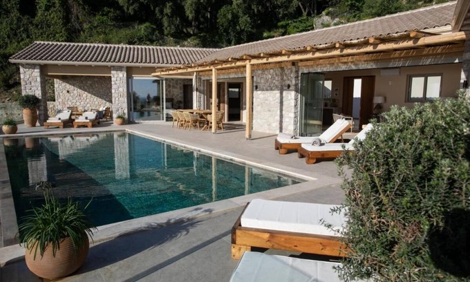 Parga Villa | Villa Elysium Parga Luxury detached property in private grounds