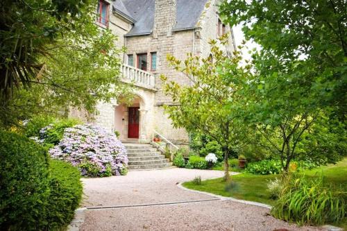Langoelan Villa | Villa en campagne à Langoëlan - Piscine privée