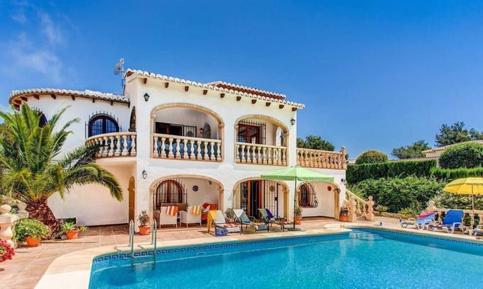 Mar Azul Villa | "Villa Enzo" with Sea and Mountain View, Private Pool, Garden, A/C & Wi-Fi