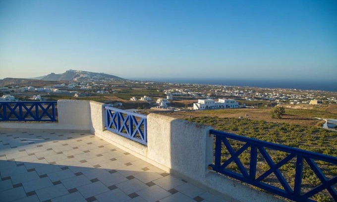 Santorini Villa | Villa Eva with panoramic views