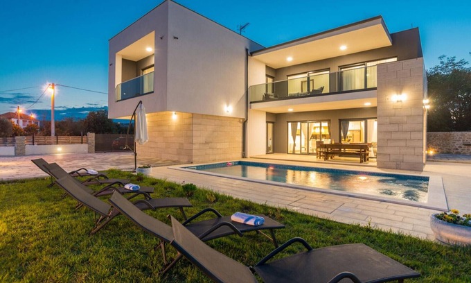 Donje Rastane Villa | Villa F&A ZadarVillas