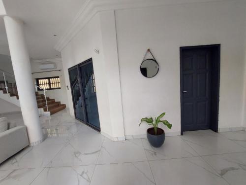 Abomey-Calavi Villa | Villa face à la mer