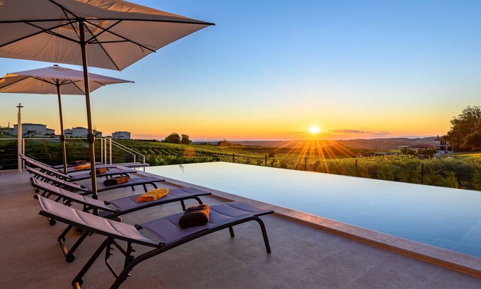 Vranje Selo Villa | Villa Faloniga with pool in Vizinada, Istria