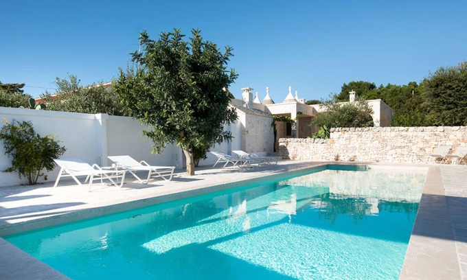 Laureto Villa | Villa 'Fascino Dei Trulli' with Private Pool, Wi-Fi and Air Conditioning