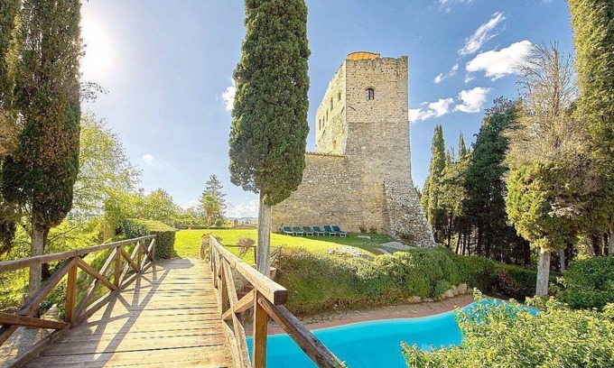 Gaiole in Chianti House | Villa Fauno D: A welcoming apartment located in a small hamlet at the foot of a castle, with Free WI-FI.