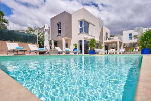 Playa Paraiso Villa | Villa Flamencos Rosas, Costa Adeje