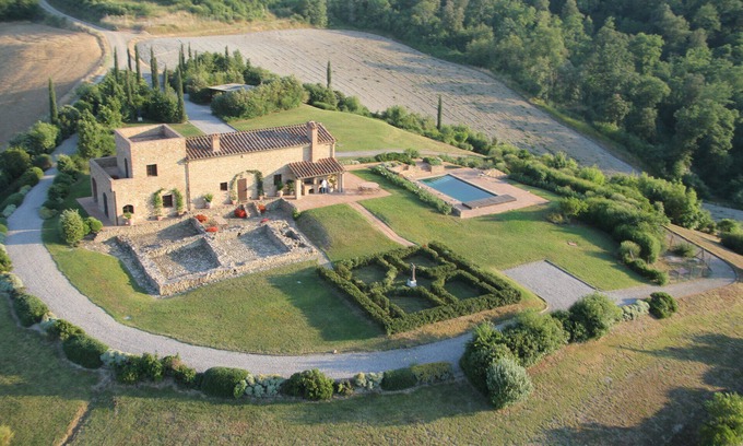 Peccioli Villa | Villa Fonte Rinaldi (6 + 4)