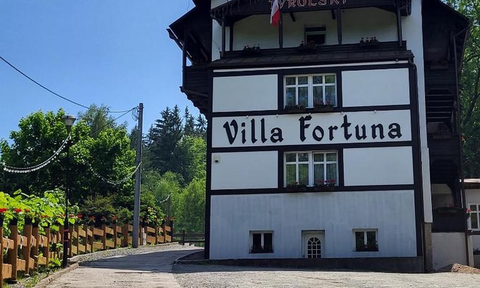 Duszniki Zdroj Bed & Breakfast | Villa Fortuna