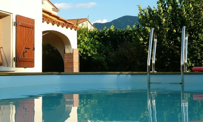 Saint-Genis House | Villa ideally located between sea and mountains in a pleasant village