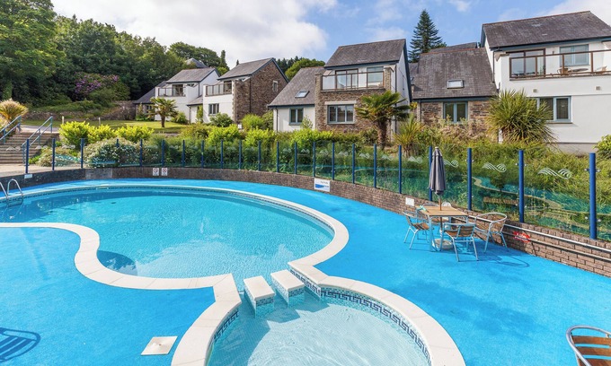 Carnon Downs Cottage | Villa Gallery