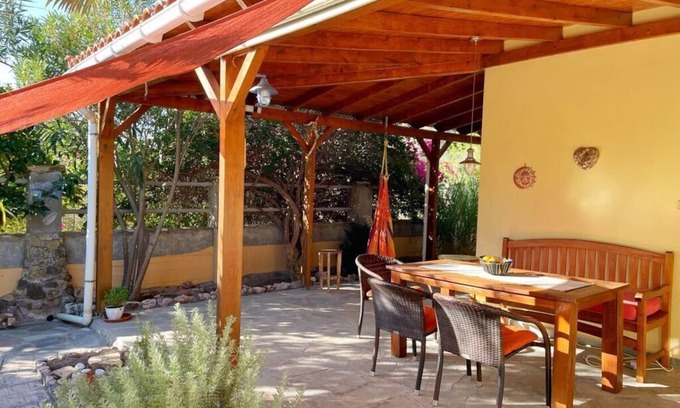 Marathokampos House | Villa Elisa Comfortable holiday residence