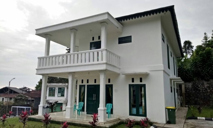 Bogor House | Villa Griya Wira Karya (Githa)