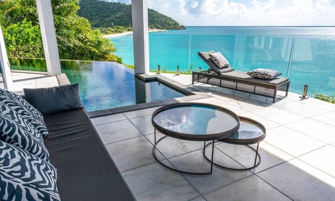 Fryes Beach Resort | Villa Helmina - Three Bedroom Resort, Sleeps 6