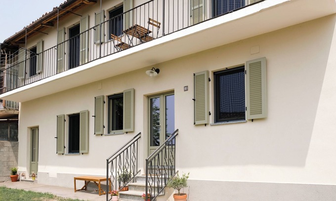Villadeati House | Villa hill view for families and groups - relaxation, BBQ and fast Wi-Fi