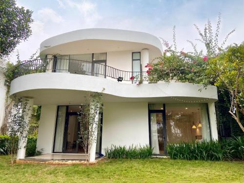 Luong Son Villa | Villa Hoà Bình 3PN view núi -Ivory Resort