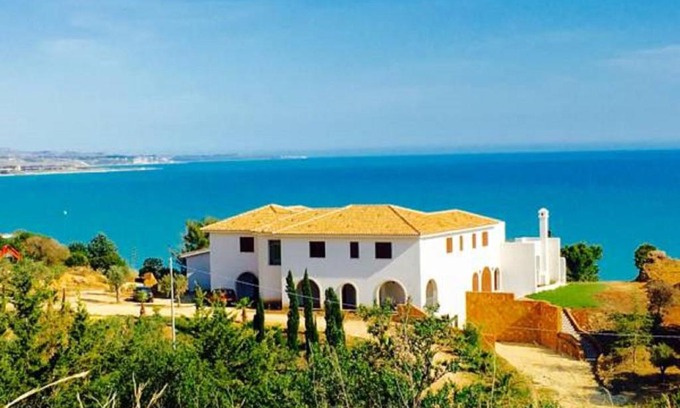 Sciacca Apartment | Villa i Giardini di Limoni by KlabHouse