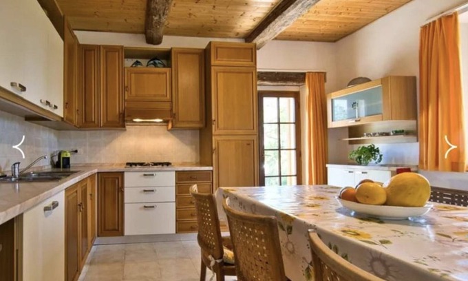 Roccastrada Villa | Villa 'Il Fungaio' with Private Pool, Private Terrace and Wi-Fi
